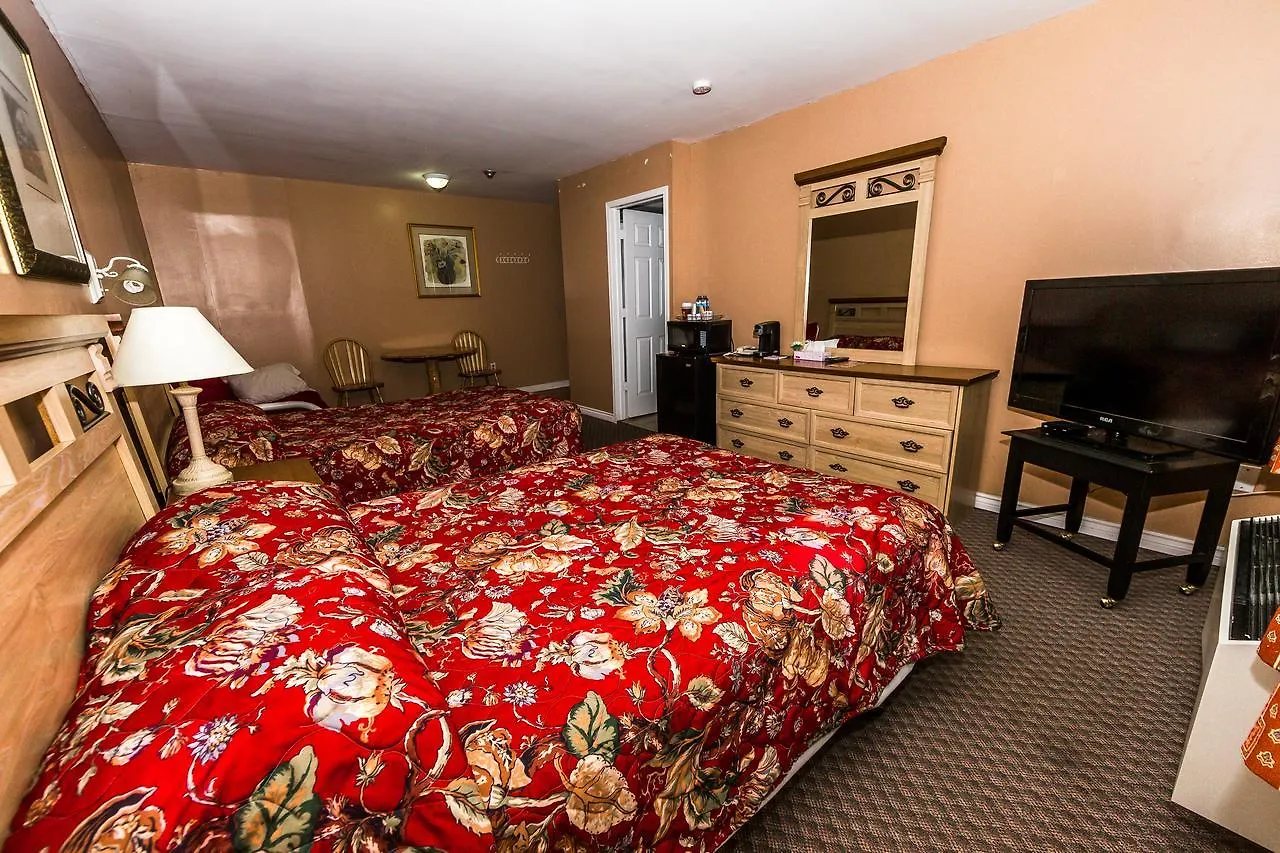 New Plaza Motel Toronto Canada